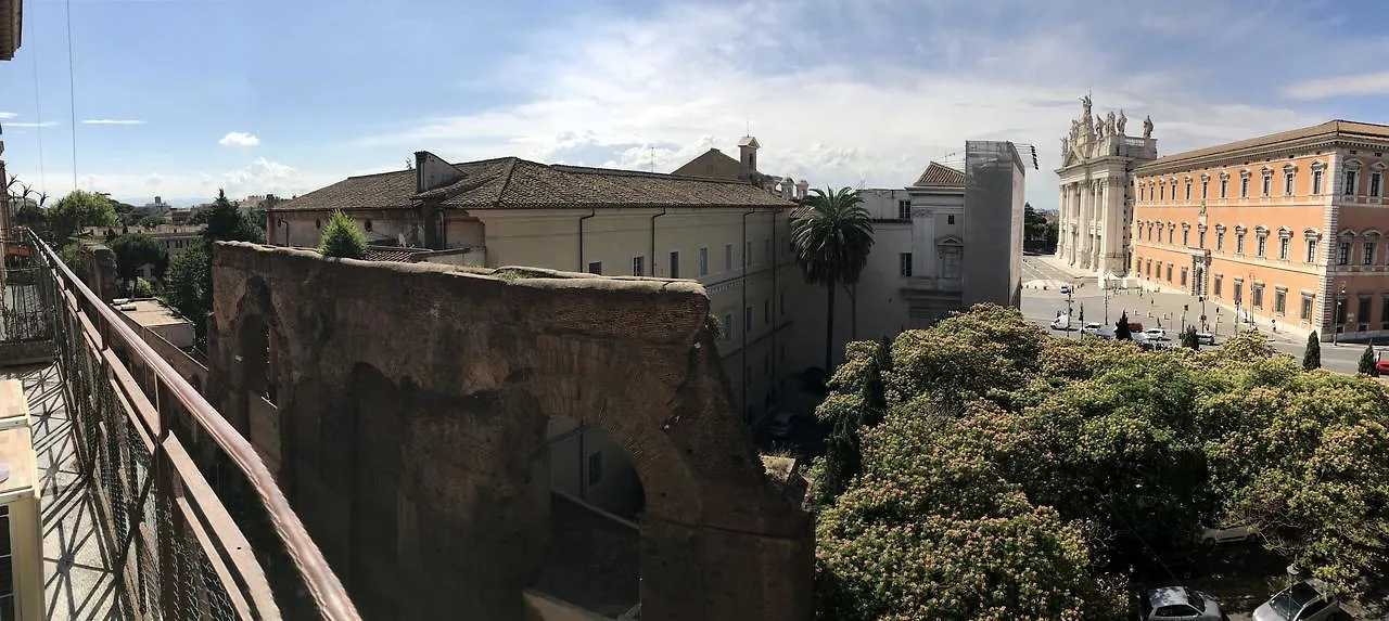 Aria Rome Rooms 2*,