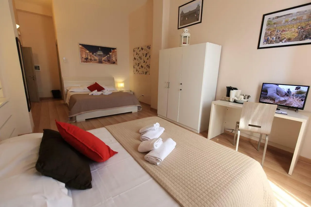 ** Bed & Breakfast Aria Rome Rooms Italy