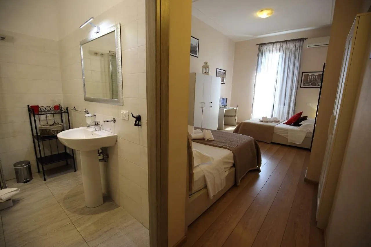** Bed & Breakfast Aria Rome Rooms Italy